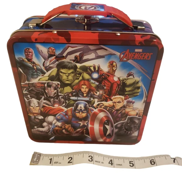 Marvel Avengers Metal Lunch Box 5 1/2" x 5 1/2" - Picture 3 of 7
